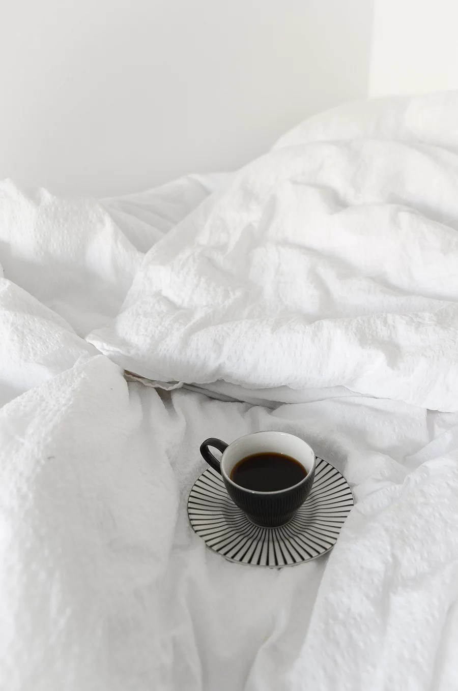 COFFEE IN BED
