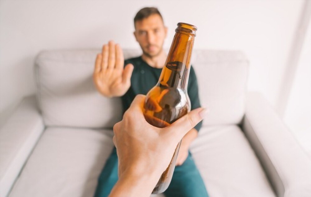Alcohol Addiction: Psychological And Physical Problems And Benefits Of Undergoing Treatment