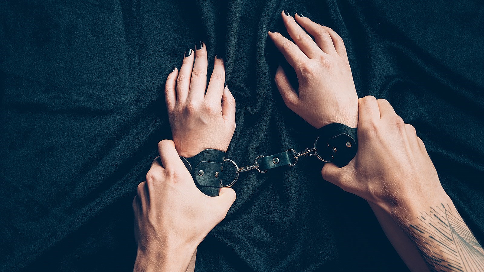 наручники для кровати руки ноги