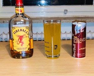 radikal alien Giftig FIREBALL MED REDBULL PEACH DRINK (ALKOHOL) | DrinkandMix